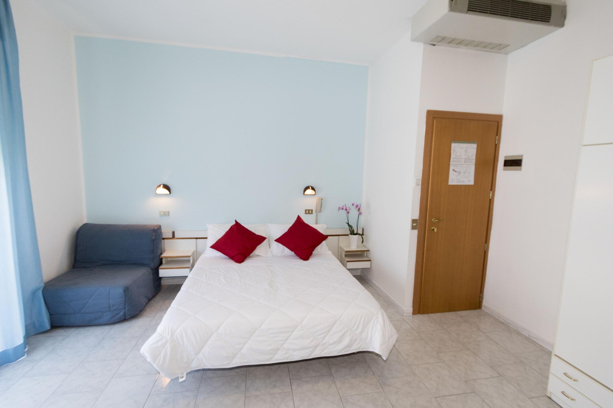 Hotel Giannella Rimini Exterior photo