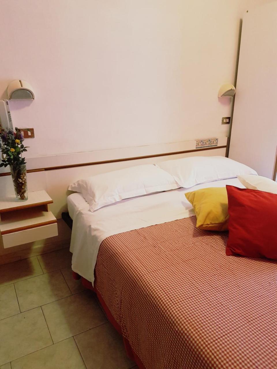Hotel Giannella Rimini Exterior photo