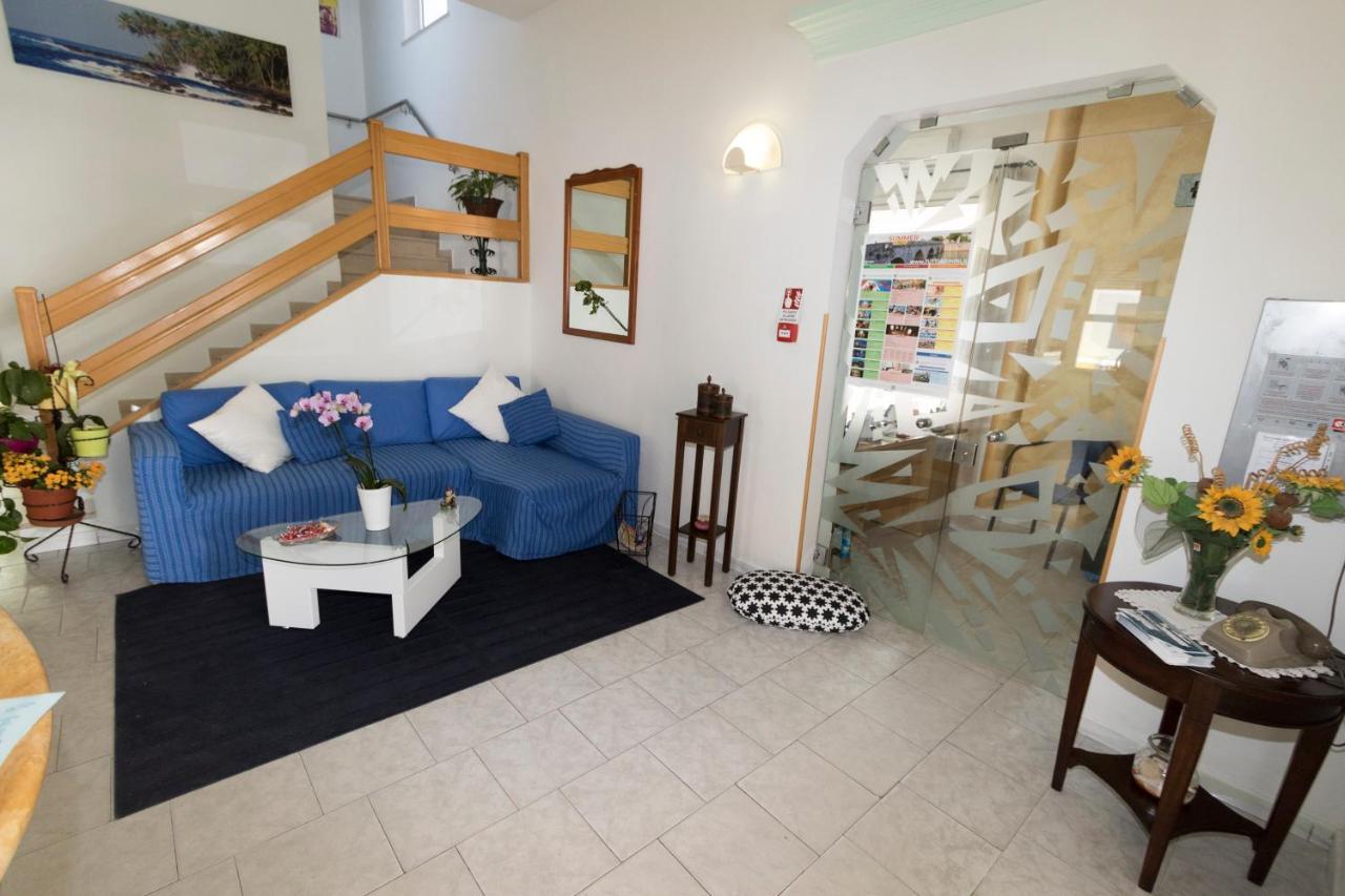 Hotel Giannella Rimini Exterior photo